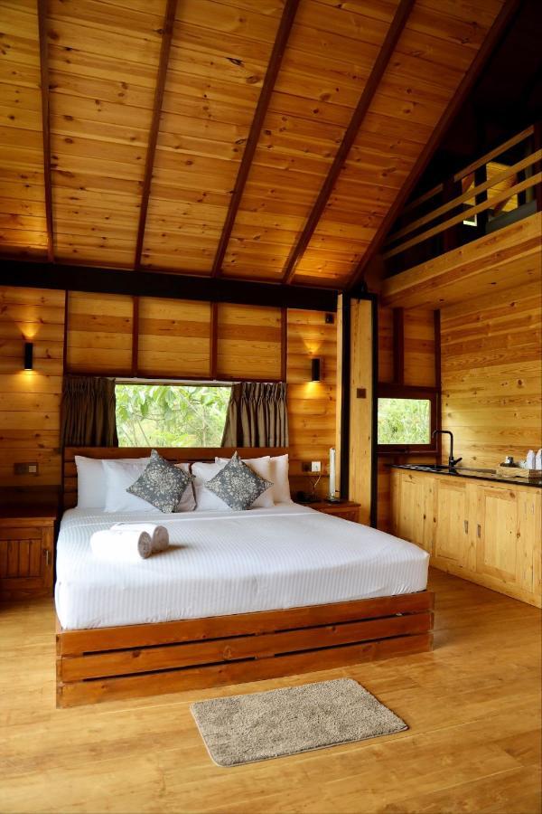 Riverbank Resort Gampola Ngoại thất bức ảnh