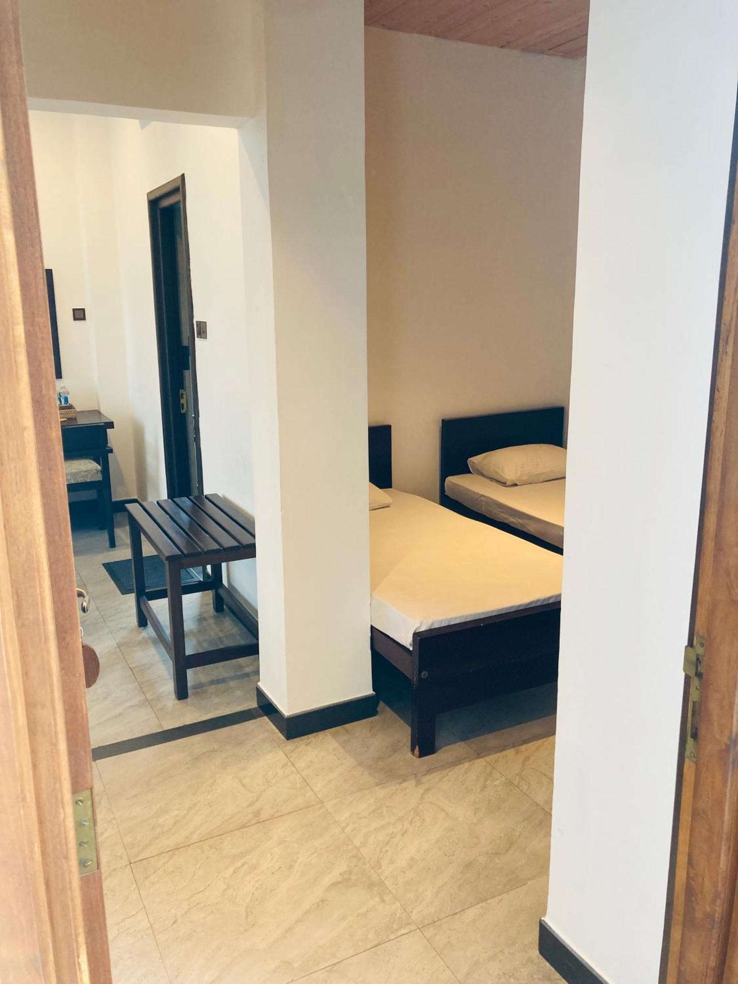 Riverbank Resort Gampola Ngoại thất bức ảnh