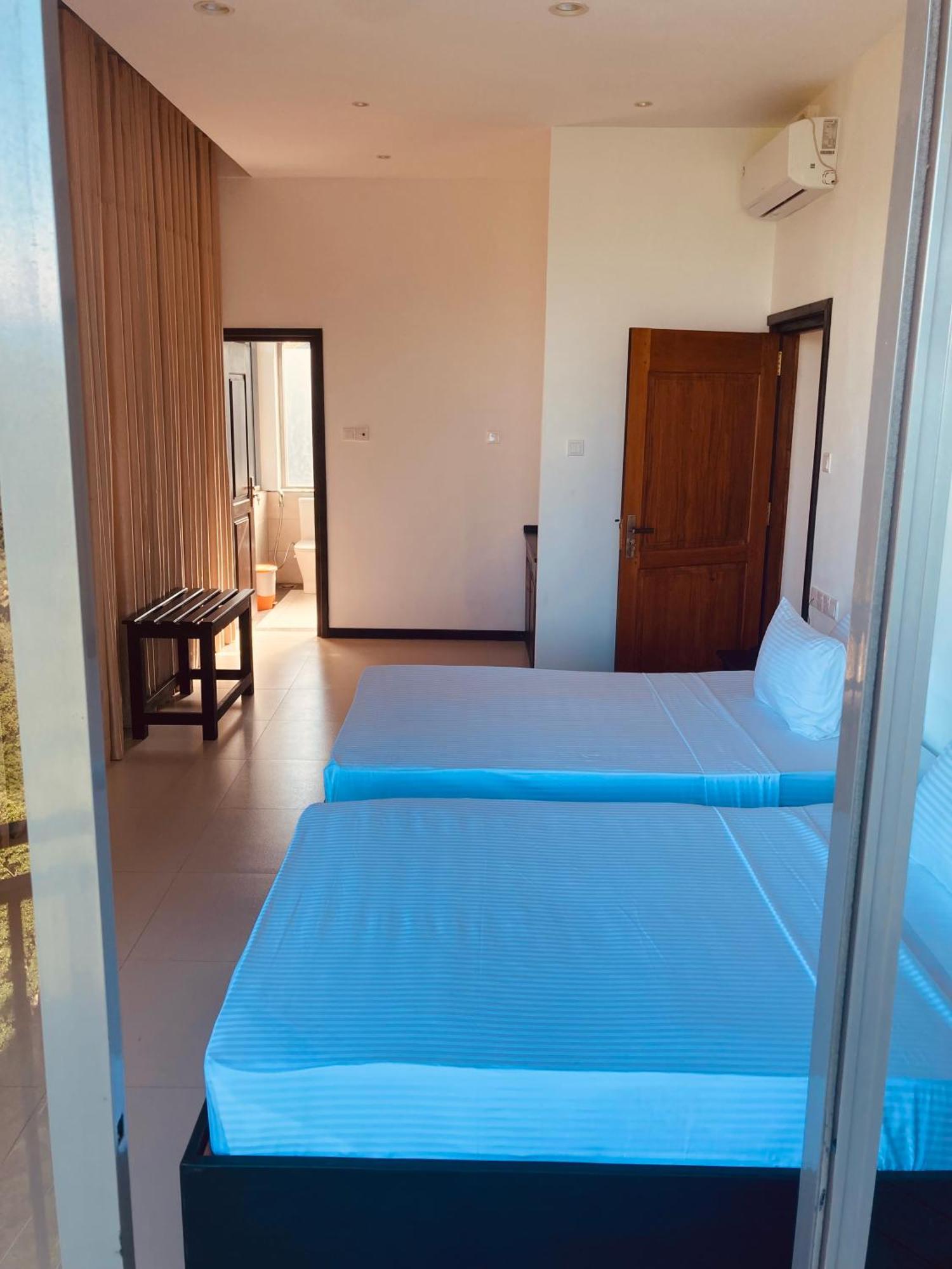 Riverbank Resort Gampola Ngoại thất bức ảnh