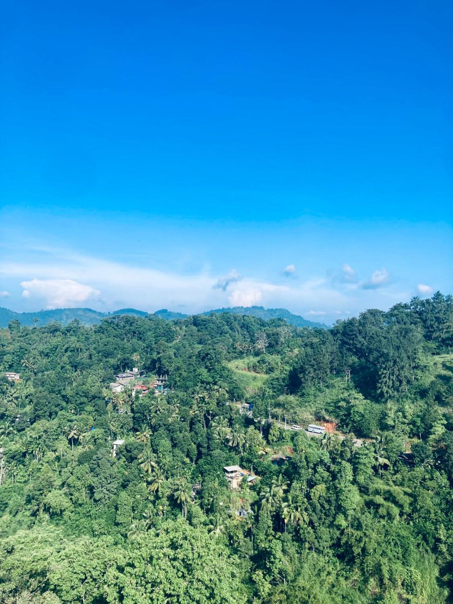 Riverbank Resort Gampola Ngoại thất bức ảnh
